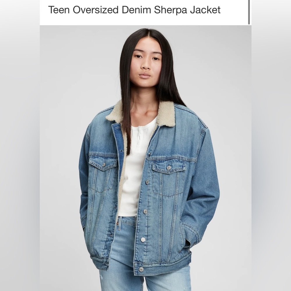 Gap denim jacket with sherpa collar